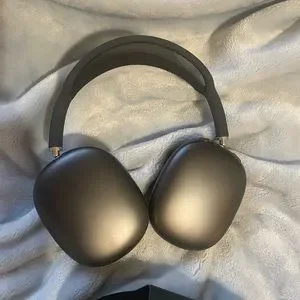 Apple | Headphones | Apple Airpods Max With Smart Case In
